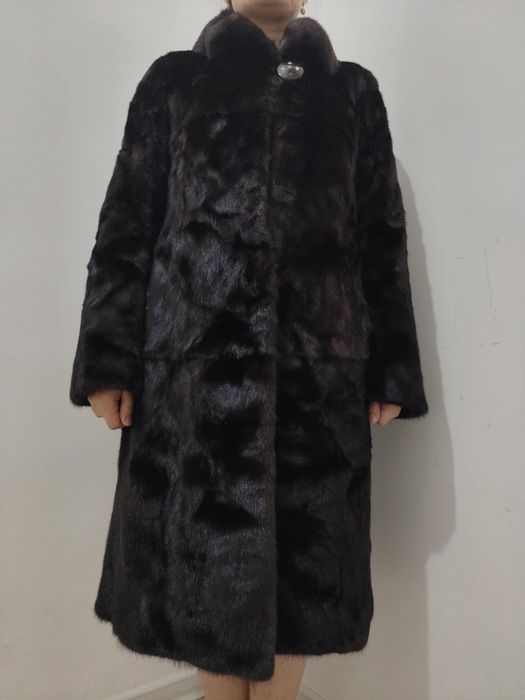 Продам норковую натуральную шубу