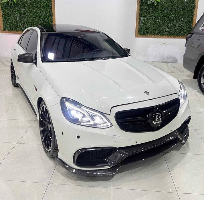 Mercerdes Benz W212 6.3 AMG