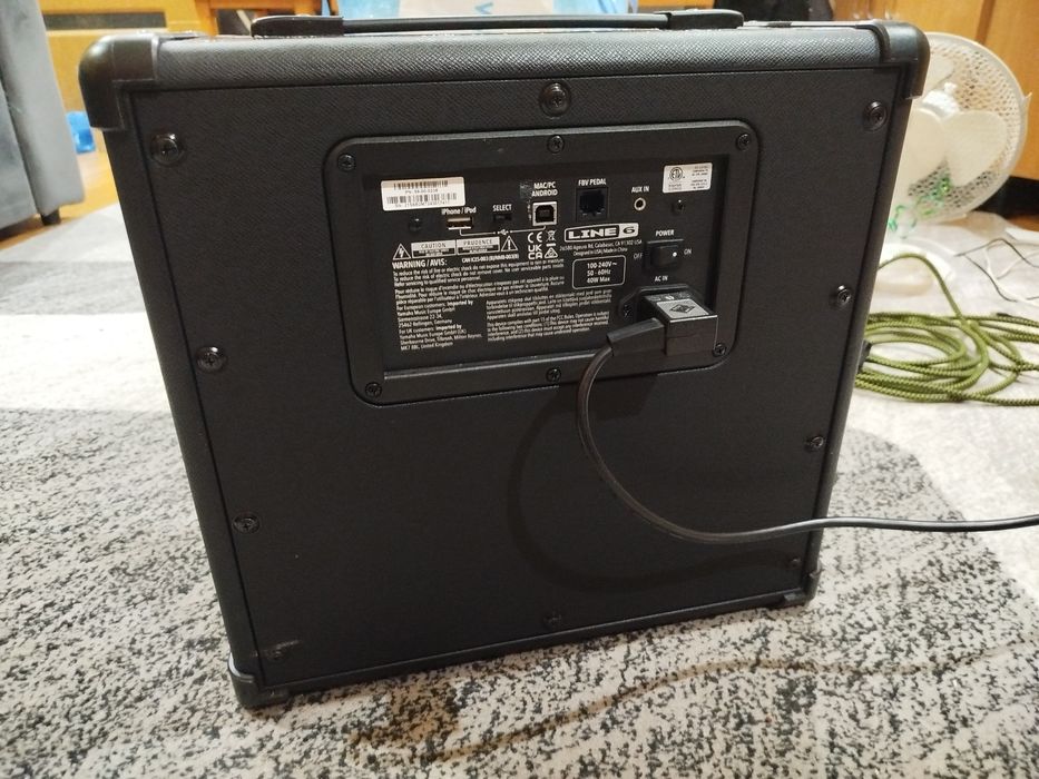 Vand Cub chitară Electrică Și Electro-Acustică ,Line6 Spider V 30 MkI