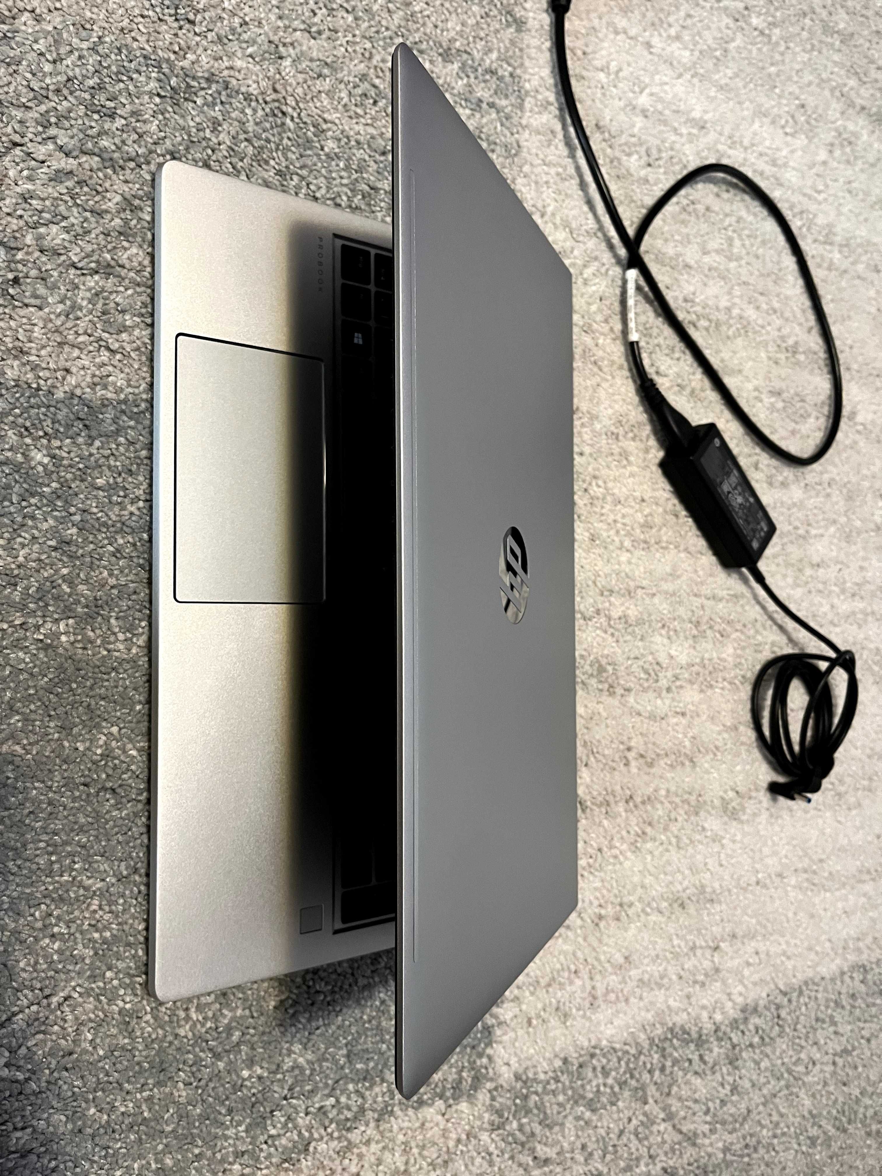 Laptop HP ProBook 455 G8 - Performanță și Portabilitate