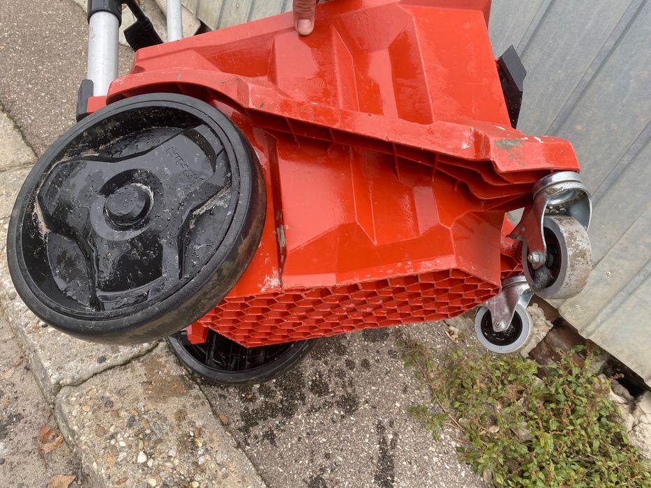 Parte inferioara ,carcasa aspirator hilti vc 40