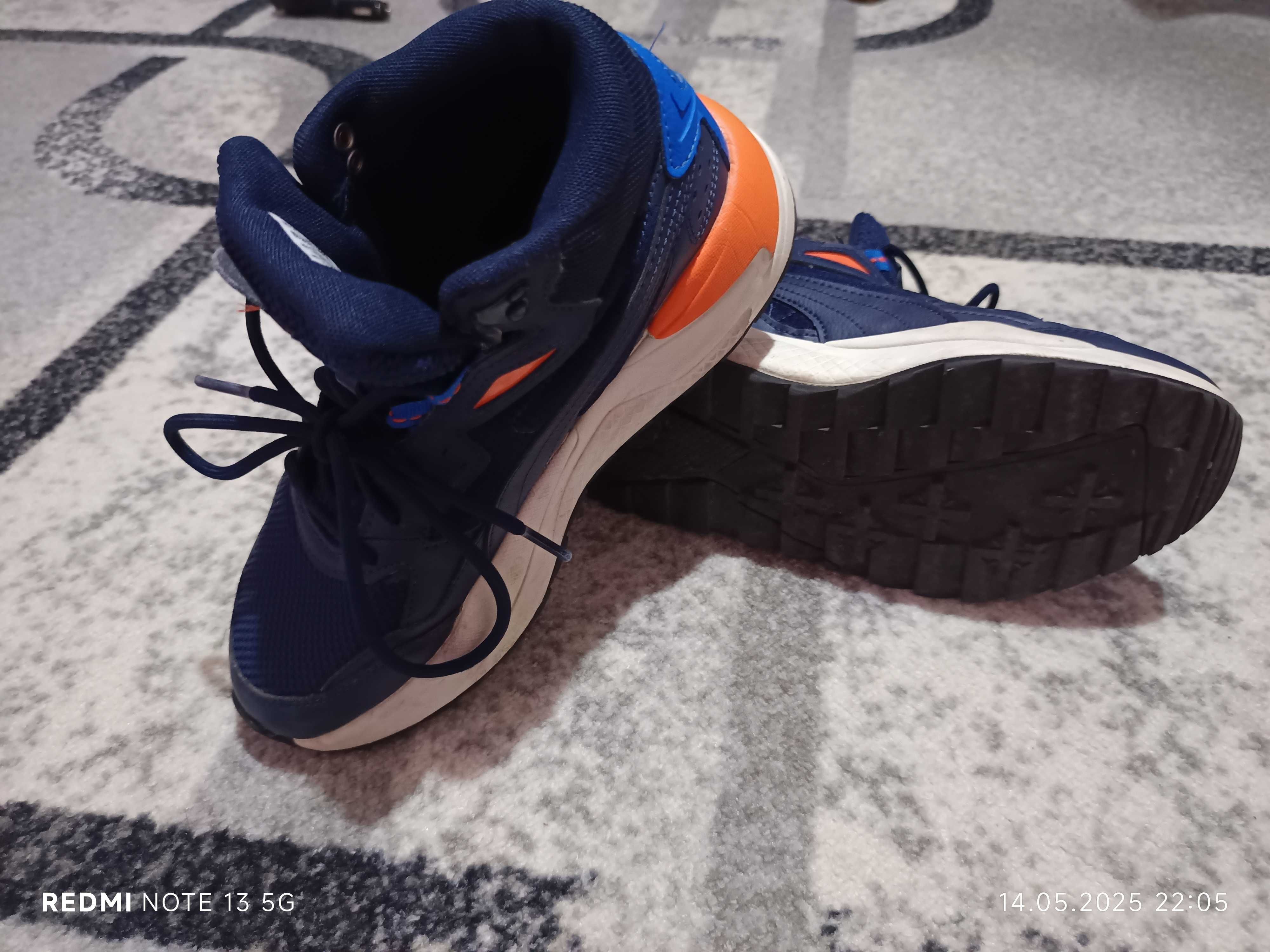 Спортни обувки PUMA X-ray Speed Mid Winter