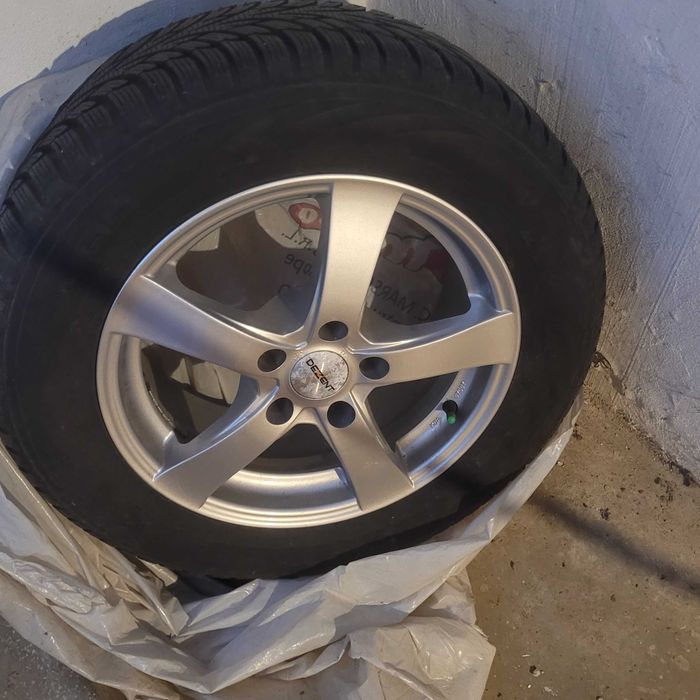 Vand jenți aluminiu si cauciucuri