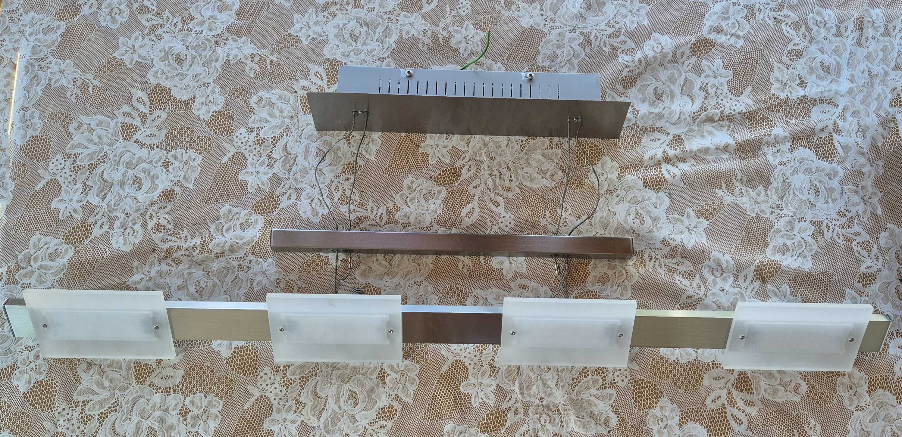 LED полилей висящ