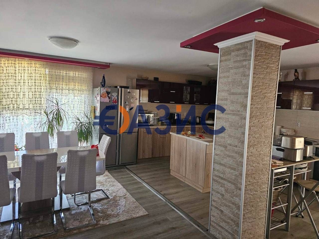 Продава се Къща в с. Гълъбец, Област Бургас - 236 кв.м за 839 €/кв.м - Снимка #3