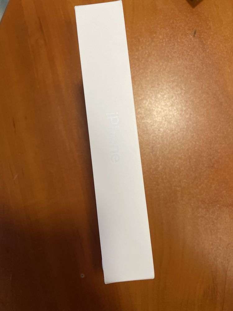 Запечатан, с гаранция iPhone 15 Blue 128 GB