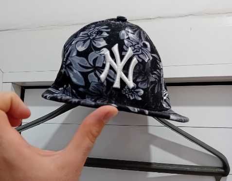 Чисто нова оригинална шапка на New York Yankees