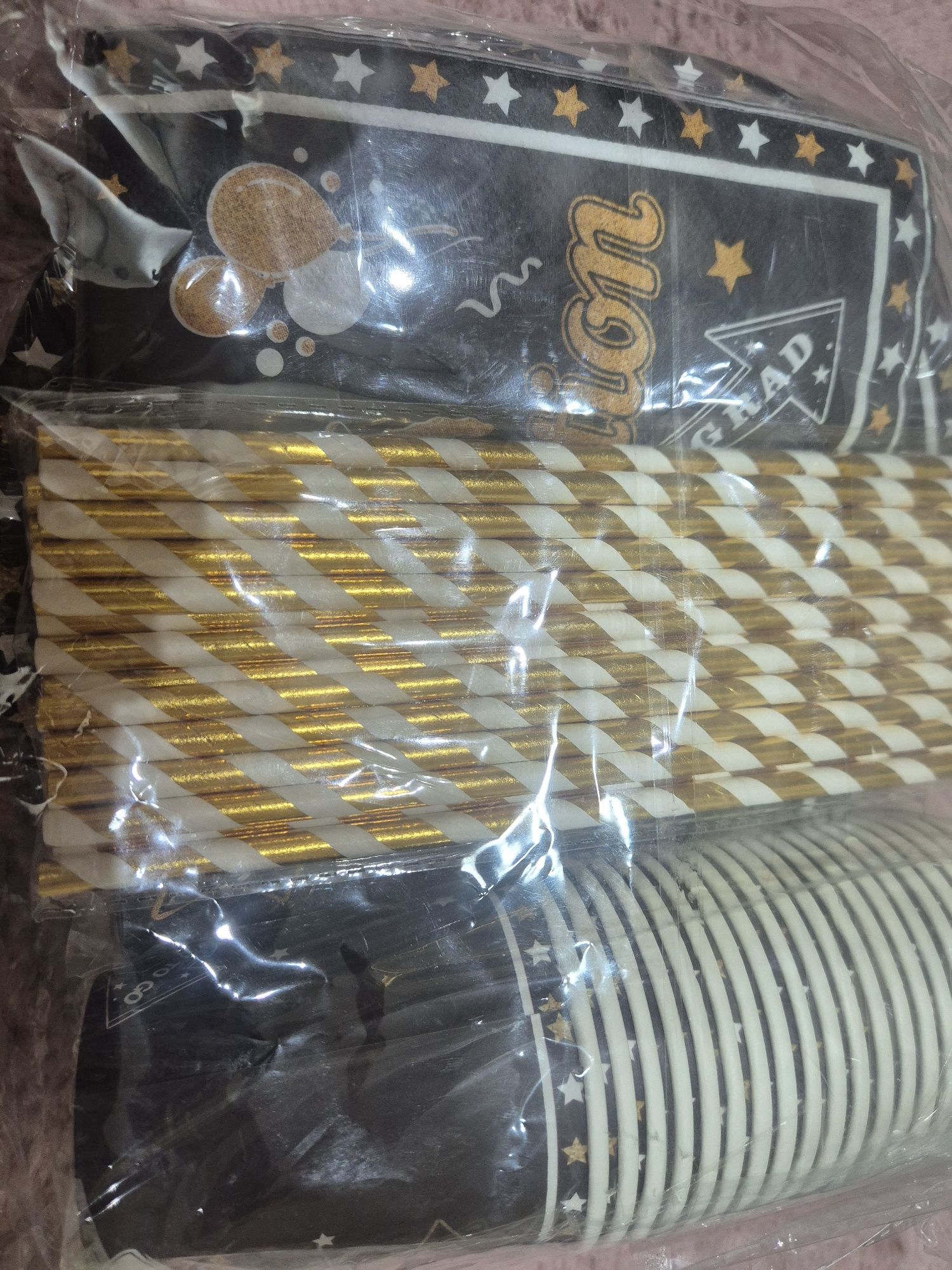 Set 80 piese vesela de unica folosinta pentru 20 persoane