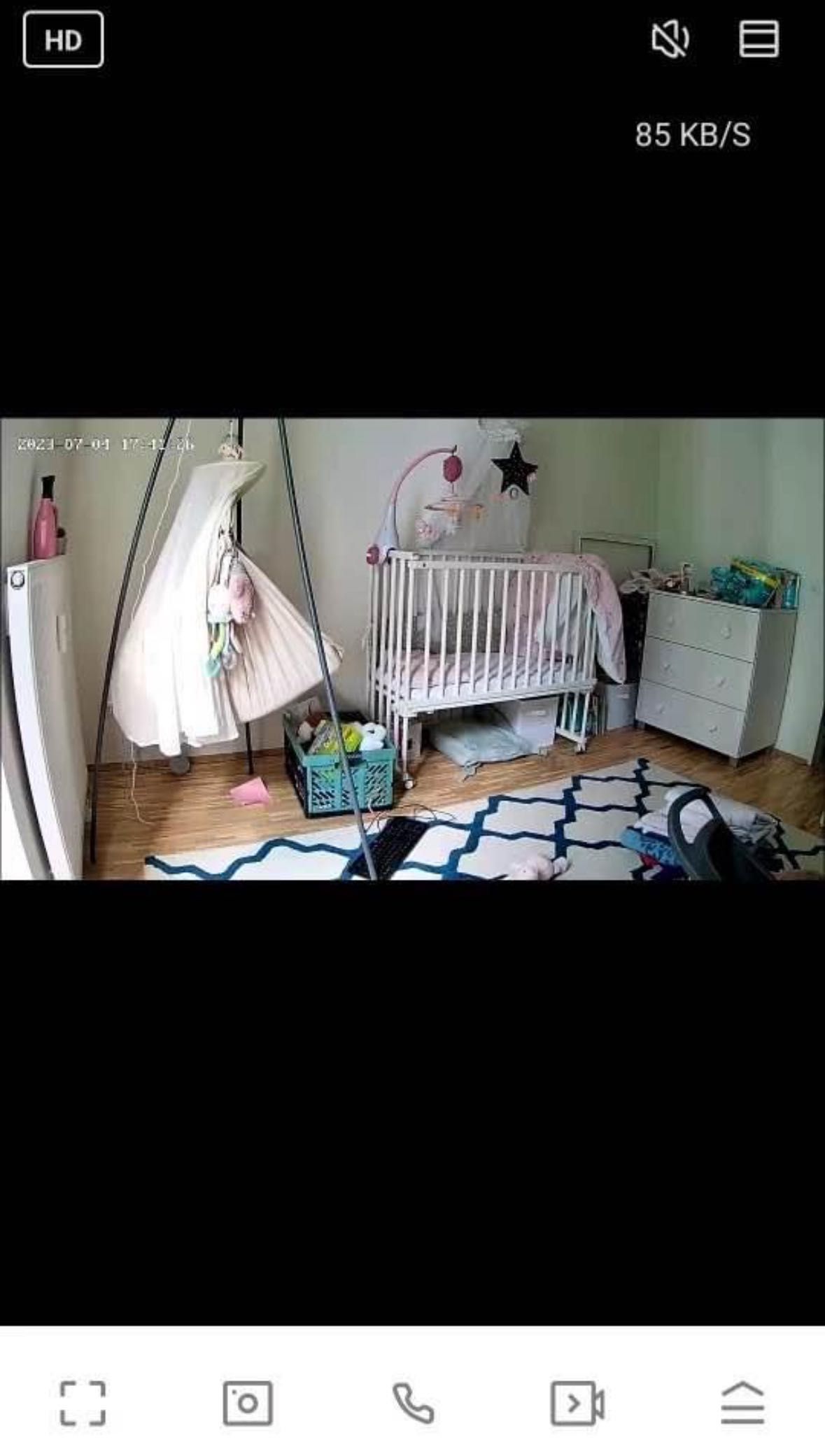 Camera supraveghere interior WI-FI inteligentă