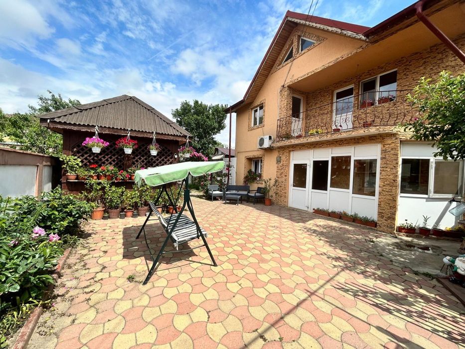 Vând casa P+1  in Orasul Buzau