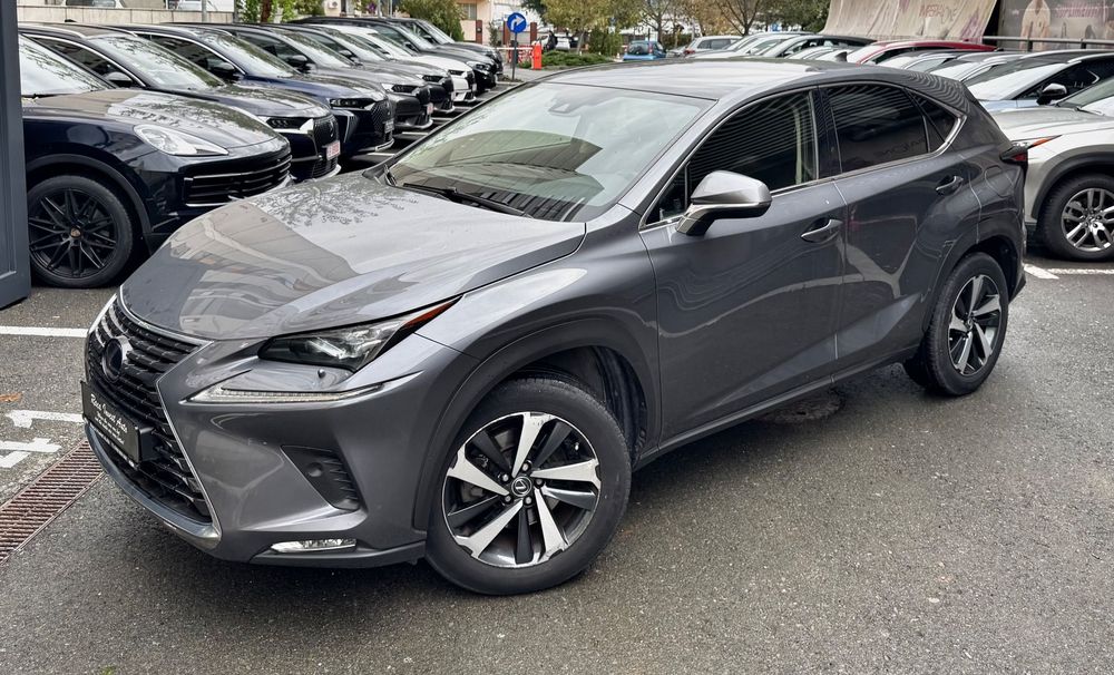 Lexus Seria NX Lexus NX300h Executive Plud/ Tva deductibil/ Istoric/ Garantie