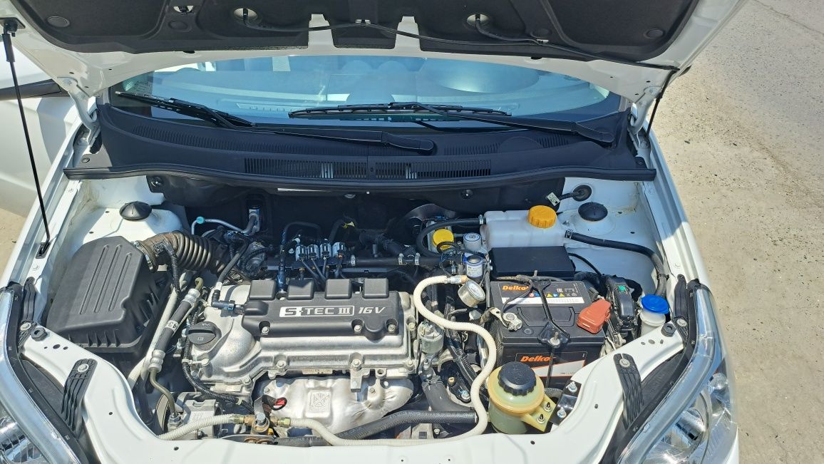 Нексия 3 2022 йил Автомат.