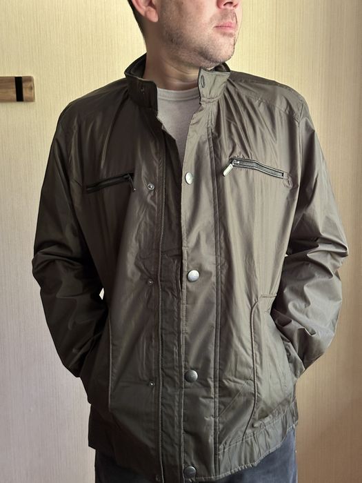 Ветровки размеры XL и S