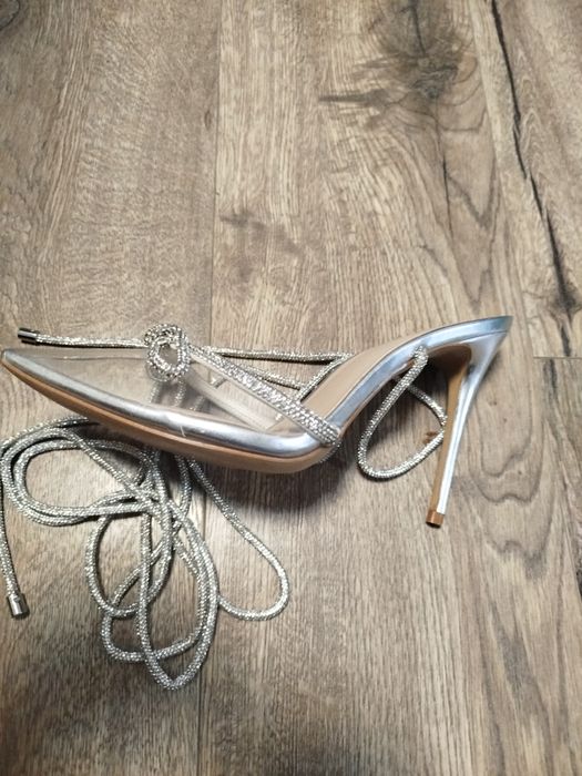 Чисто нови сандали Aldo