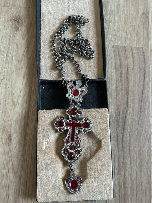 Cruce pectorala preot