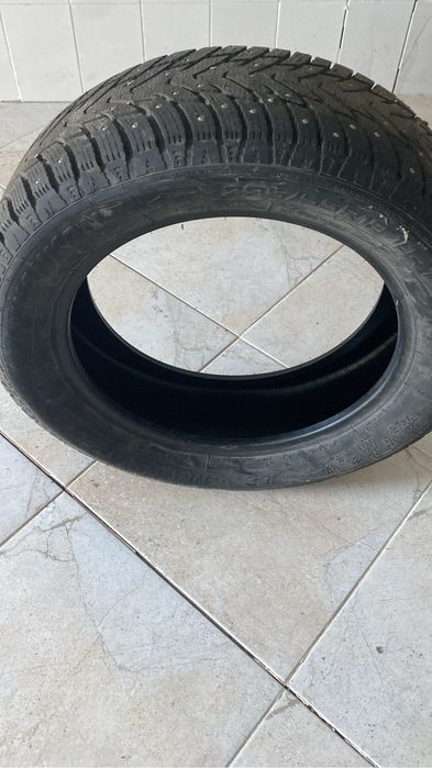 Продам шины r18 235/55