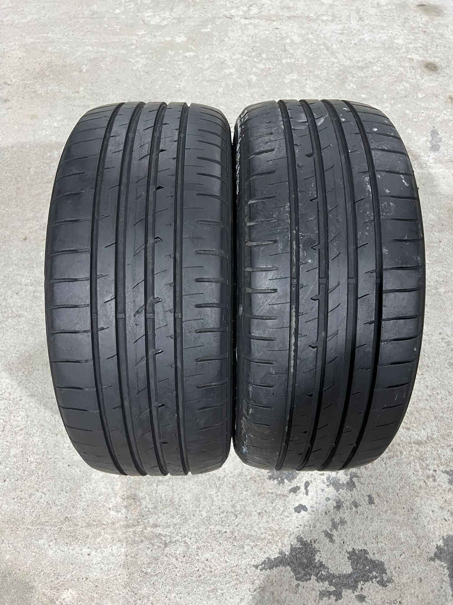 Anvelope Vara 225/40/18-Goodyear