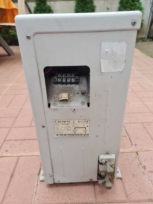 Климатик  сплит система  CROWN DZ 09 HRN