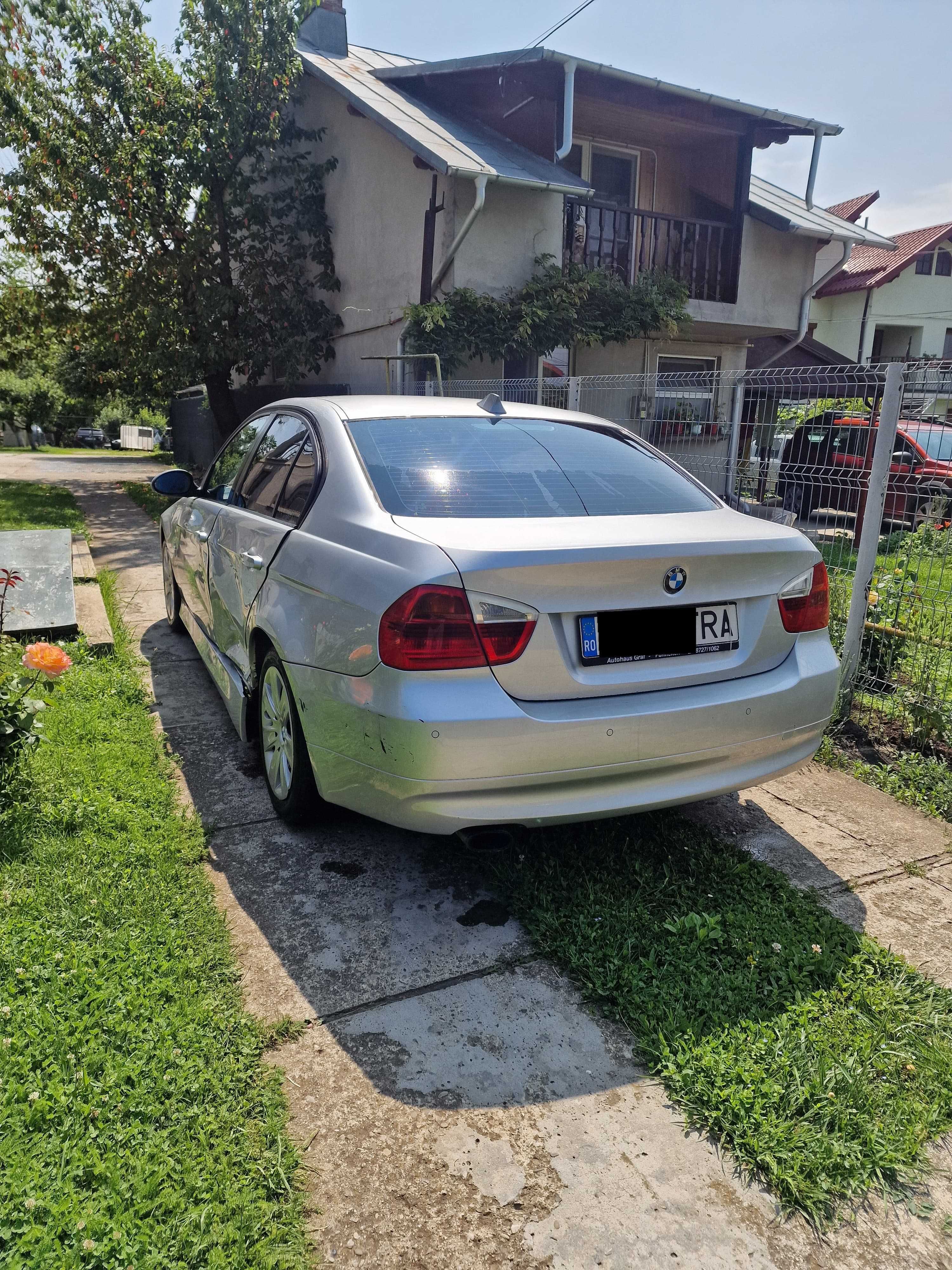 BMW Seria 3 2.0 Benzina Usor avariat