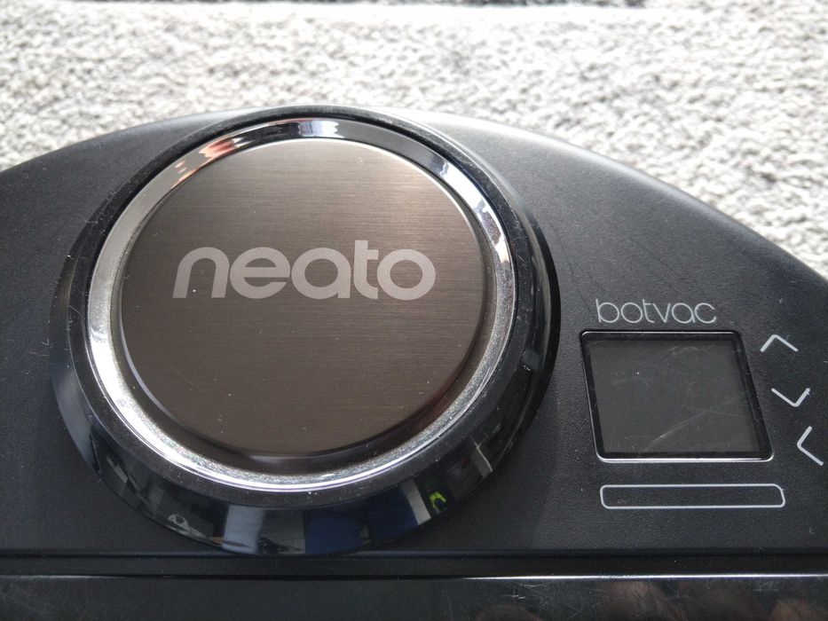 Neato Botvac Connected – Robot Aspirator Inteligent, WiFi
