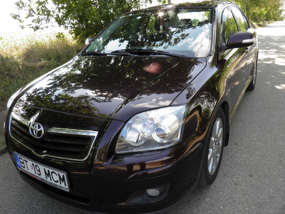 Vând Toyota Avensis 2007