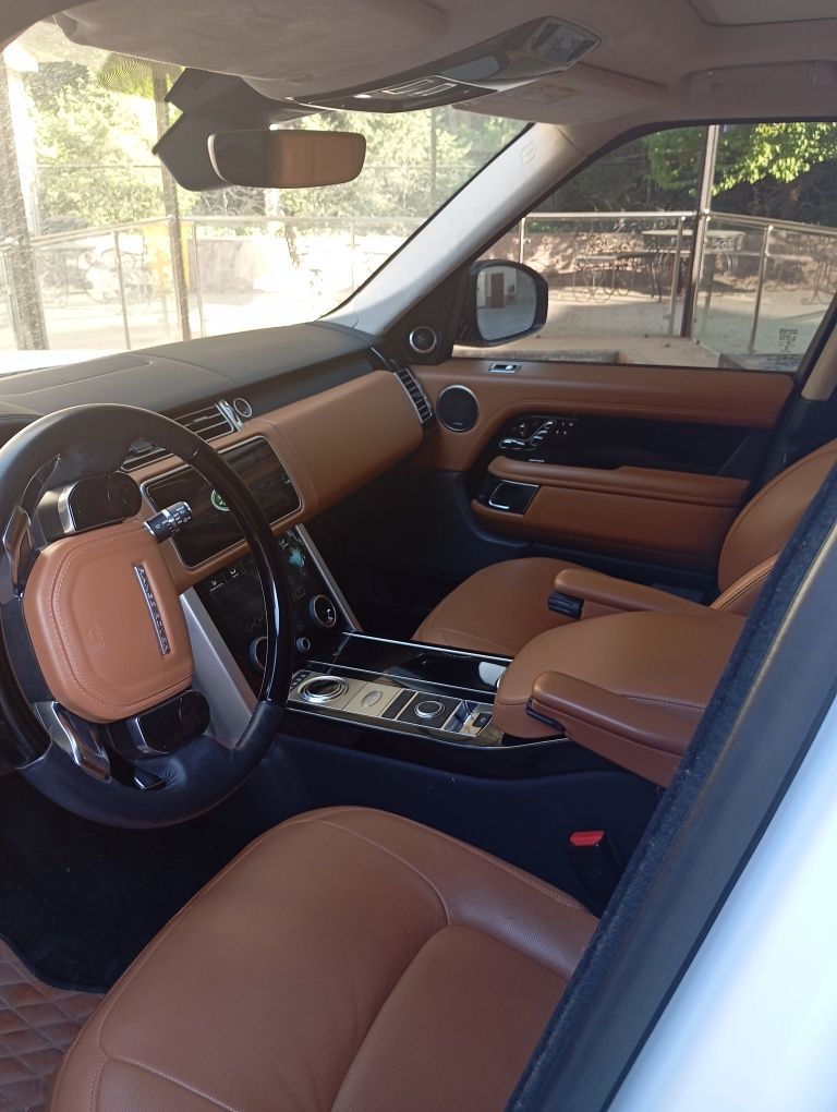 Range Rover Autobiography P530 год2020
