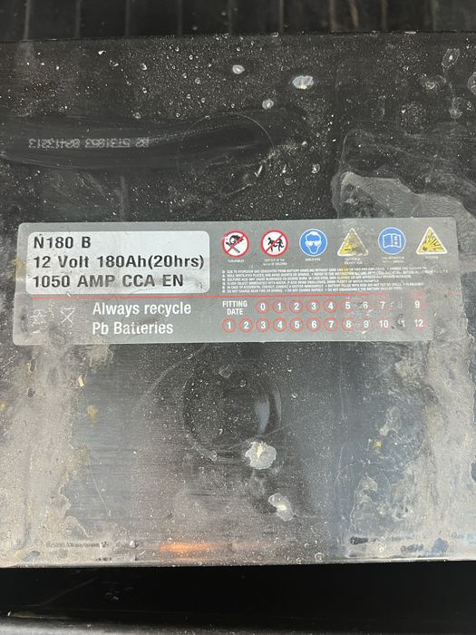 Аккумулятор грузовой