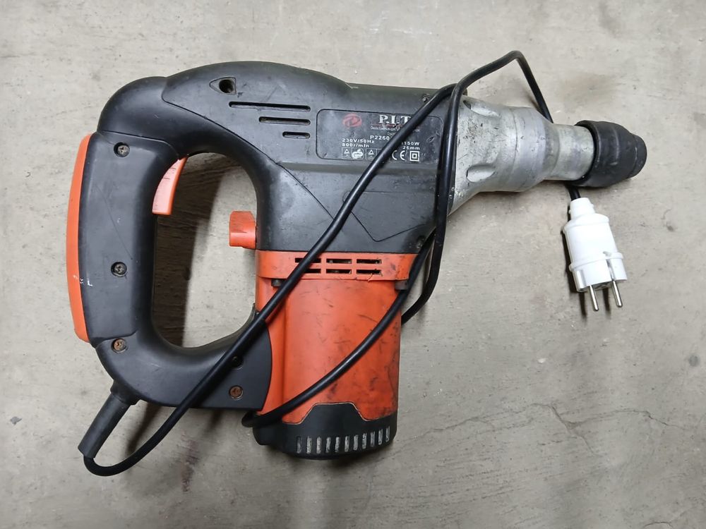 P.I.T. 850w Перфоратор продам