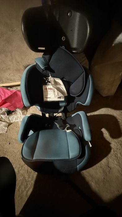 Автокресло новый срочно продам