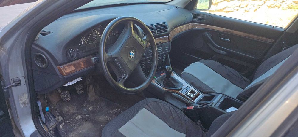 bmw e39  520i  96г.
