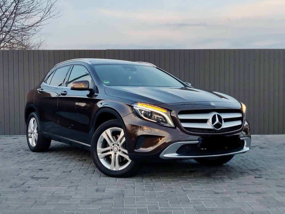 MERCEDES-BENZ GLA 250  *** 4Matic - 211cp *** Off-Road Pack ***