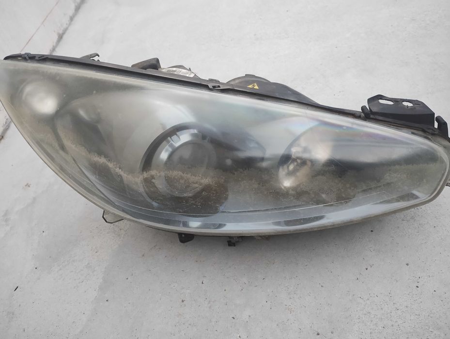 Фарове за Пежо 308 2013г. Фейслифта