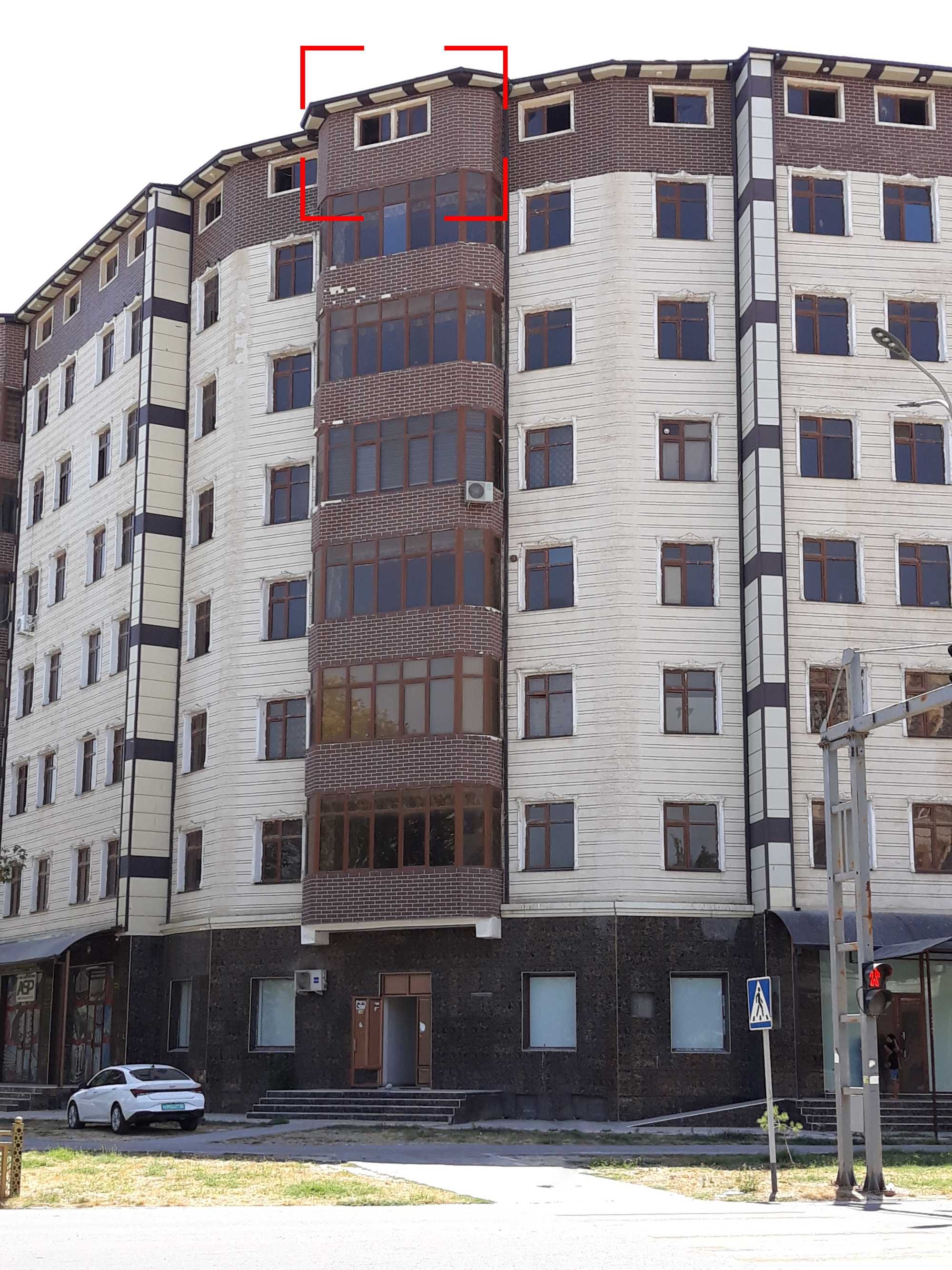 Вагзал кучада жойлашган Мансарт 153 м²