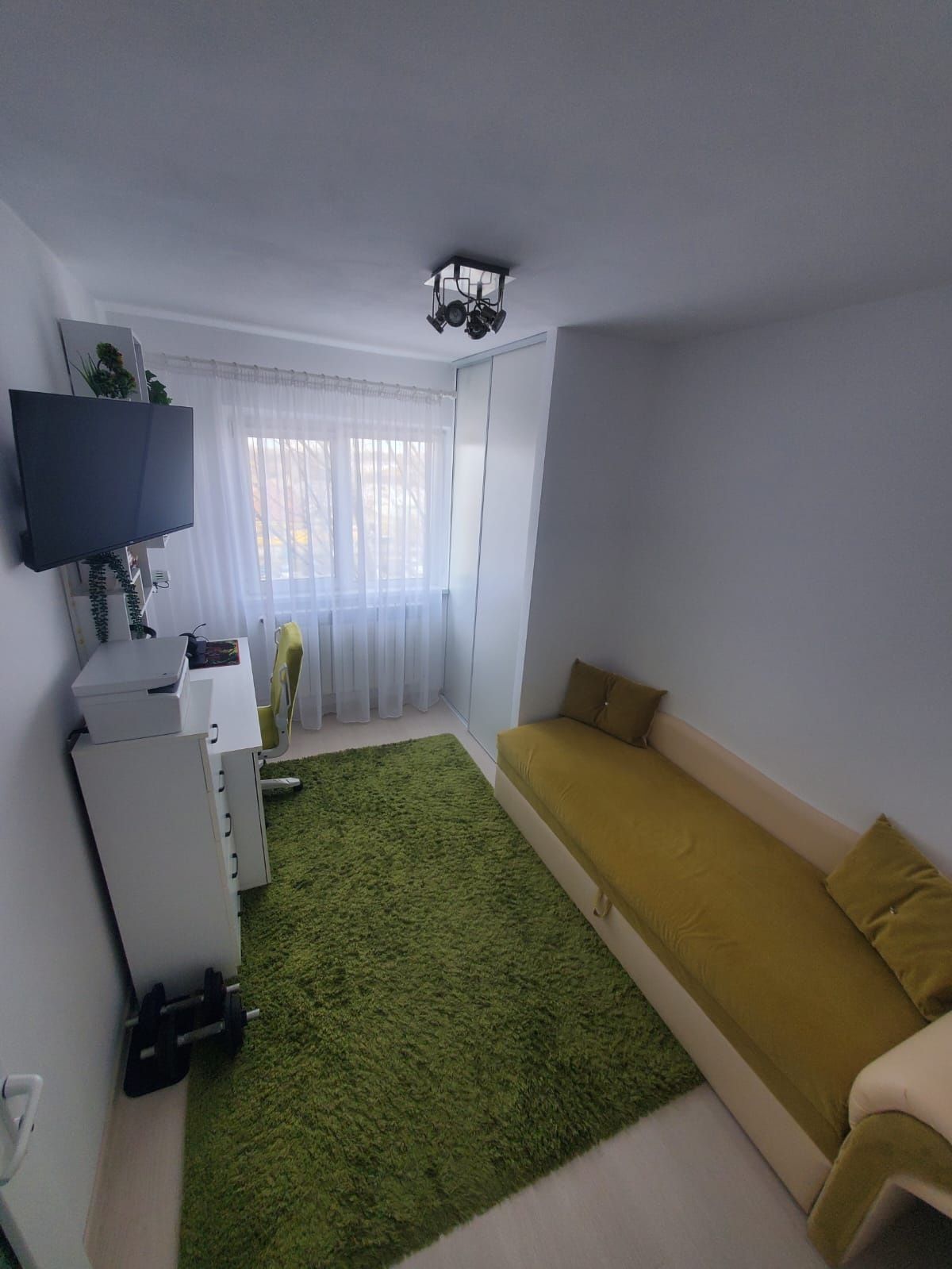 Apartament 4 camere, confort 0, Baba Novac, Energia