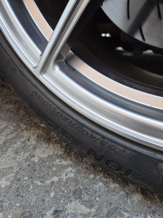 Set anvelope vara Hankook ION 285/40/R20, ca noi