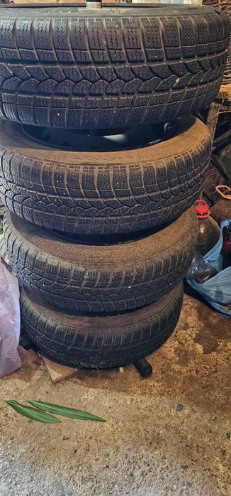 Anvelope iarna + jante 185 x 65 x R15