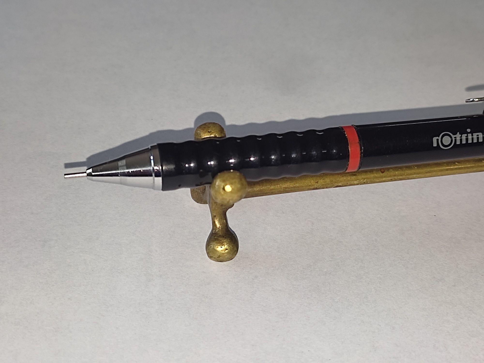 Механичен молив rotring