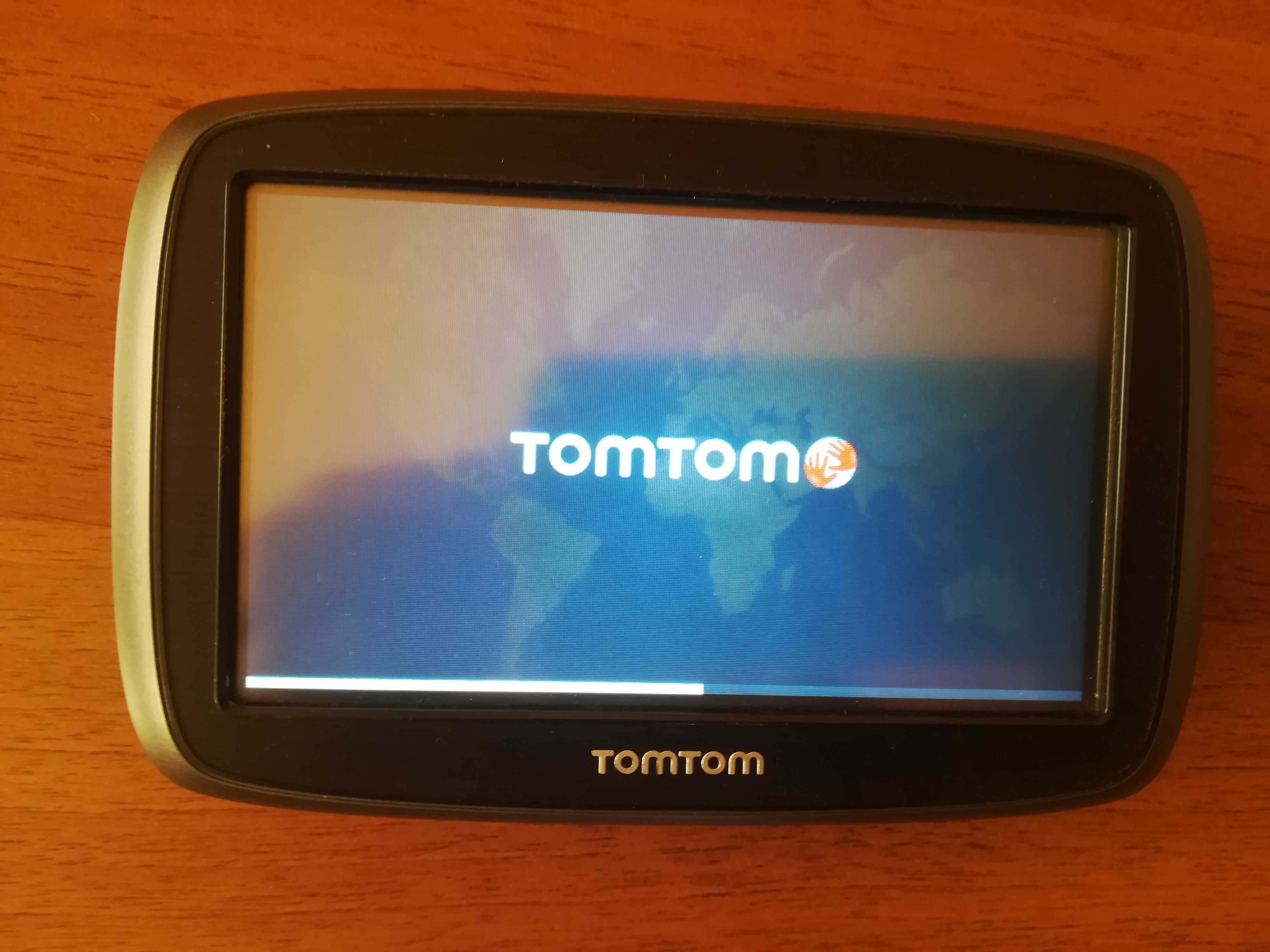 navigatie TOMTOM START 40 cu actualizare pe viata