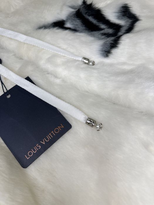 IN STOC | Geaca Louis Vuitton Premium