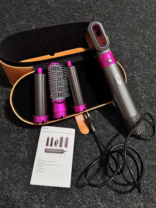 Продам фен с кейсом