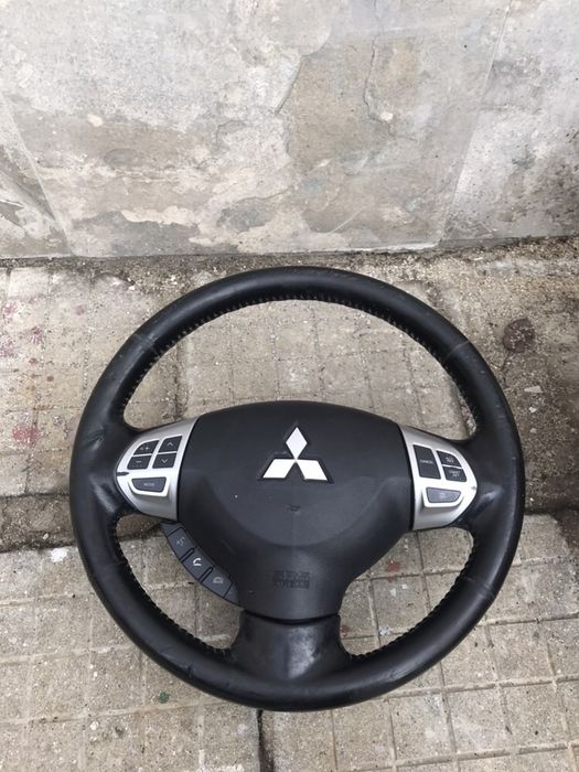 Mitsubishi Lancer части