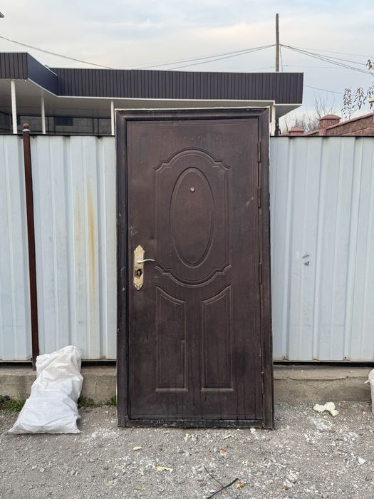 Продам железные двери