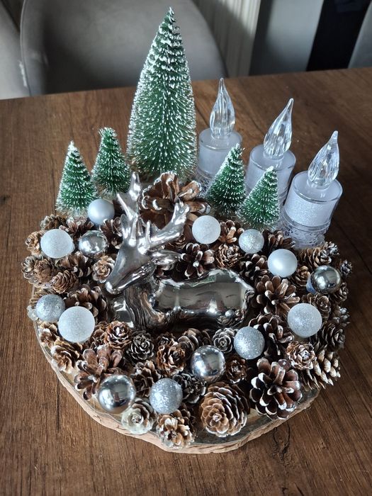 Коледни свещници  с диаметър 25 см