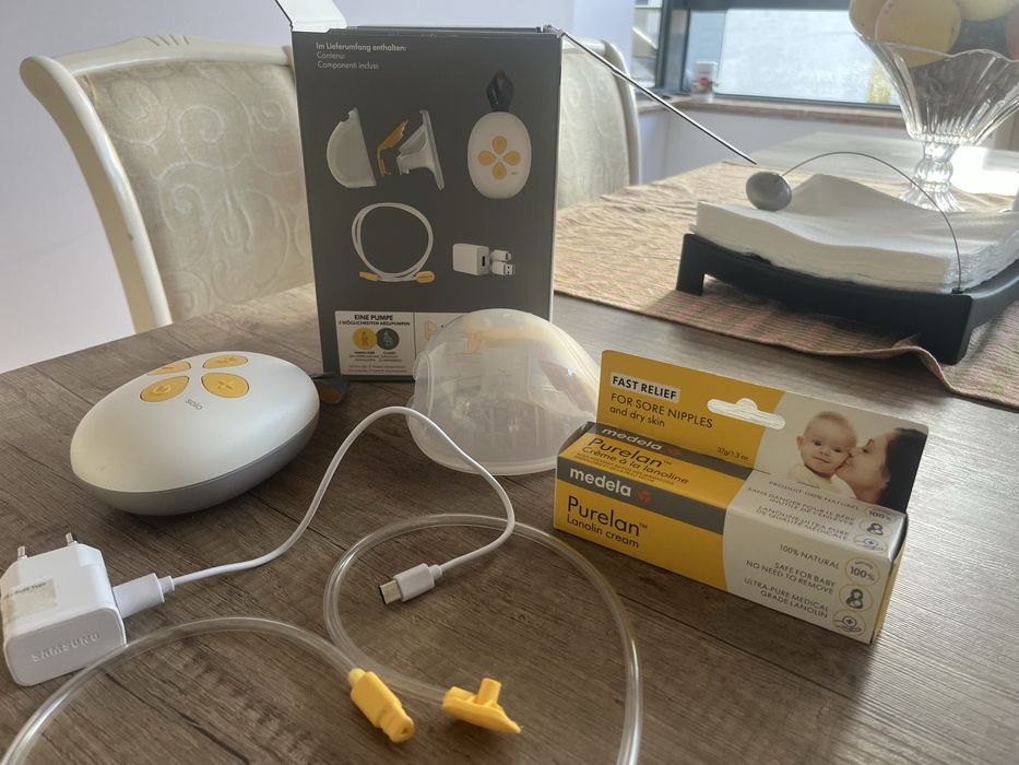 Handsfree помпа за кърма