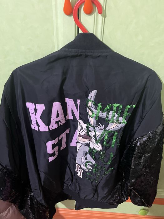 Легкая куртка для осени