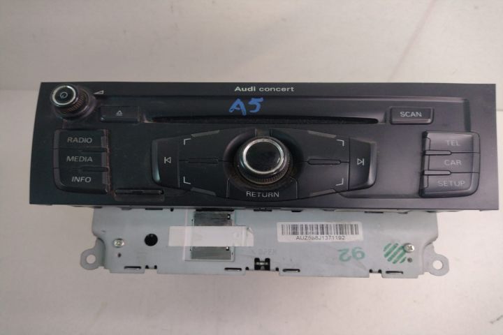CD player 8T2035186 Audi A5 8T