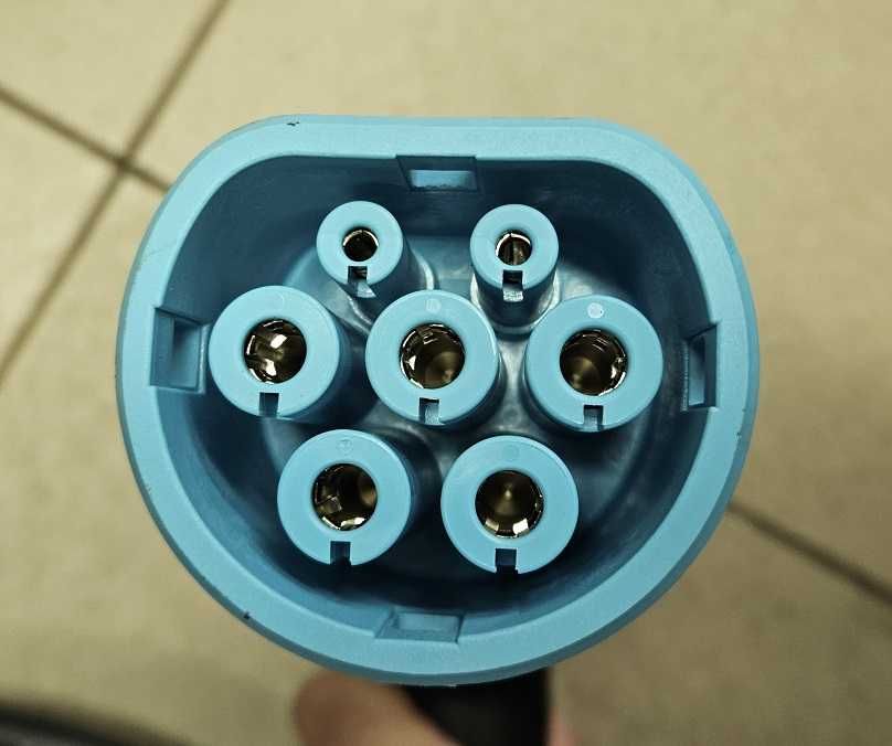 НОВ Кабел зареждане на кола електромобил Тип 2 Type 2 480V 32A 6 Метра