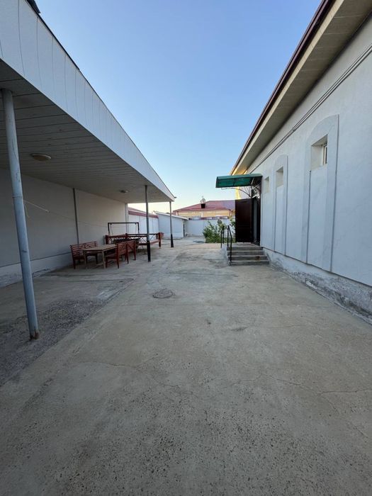 6 mikda katej sotiladi yul ustida