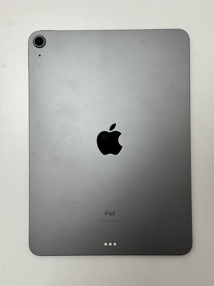 В продаже: Apple iPad Air 4
