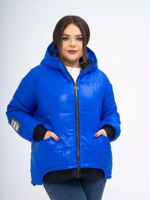 Продам куртку осень весна новая